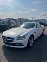 Mercedes-Benz SLK 200 SLK Roadster SLK 200 BlueEfficiency - Mercedes-Benz SLK 200 Gebrauchtwagen in Köln