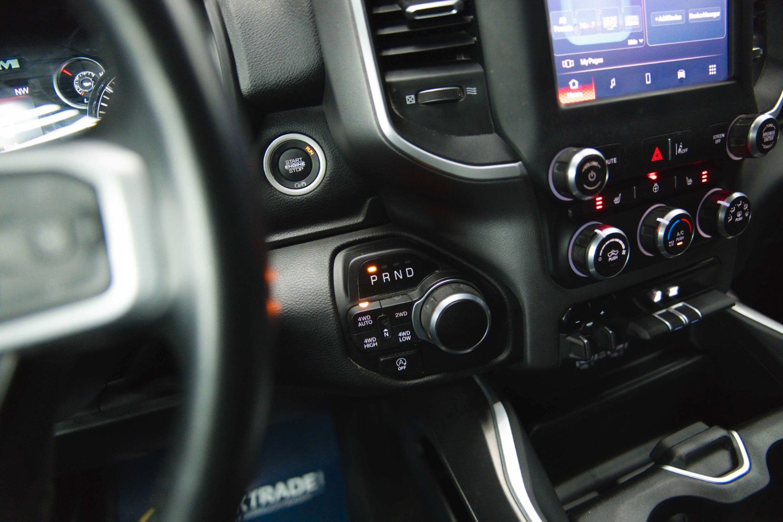 Fahrzeugabbildung Dodge RAM 5.7 V8 HEMI 4x4 OFFROAD Night RAPTOR 19%