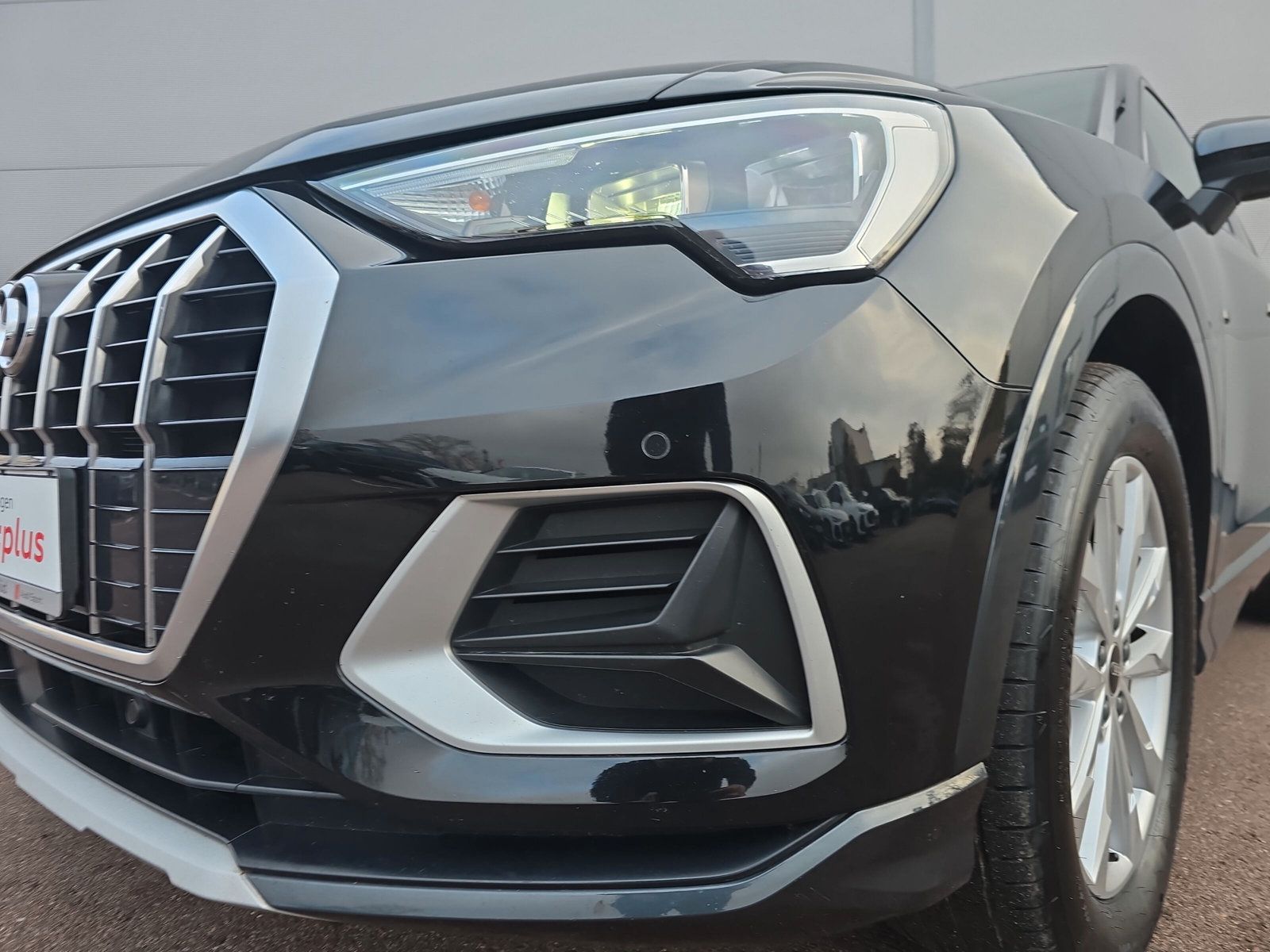 Fahrzeugabbildung Audi Q3 35 TDI advanced LED LEDER KAMERA NAVI