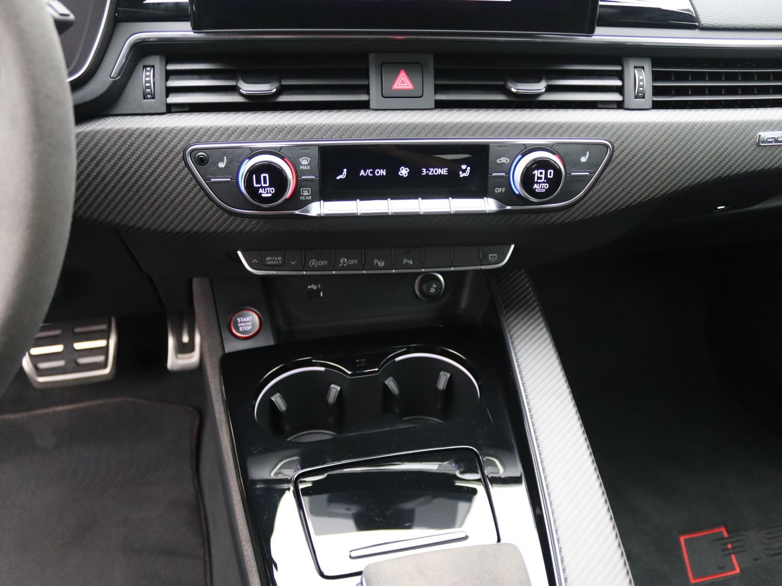 Audi RS4 - Bild 13