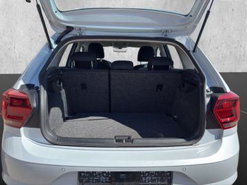 Volkswagen Polo VI Highline 1.0 TSI +AHK+SHZ+SoundSys+PDC