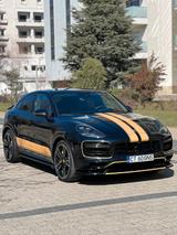 Porsche Cayenne Turbo