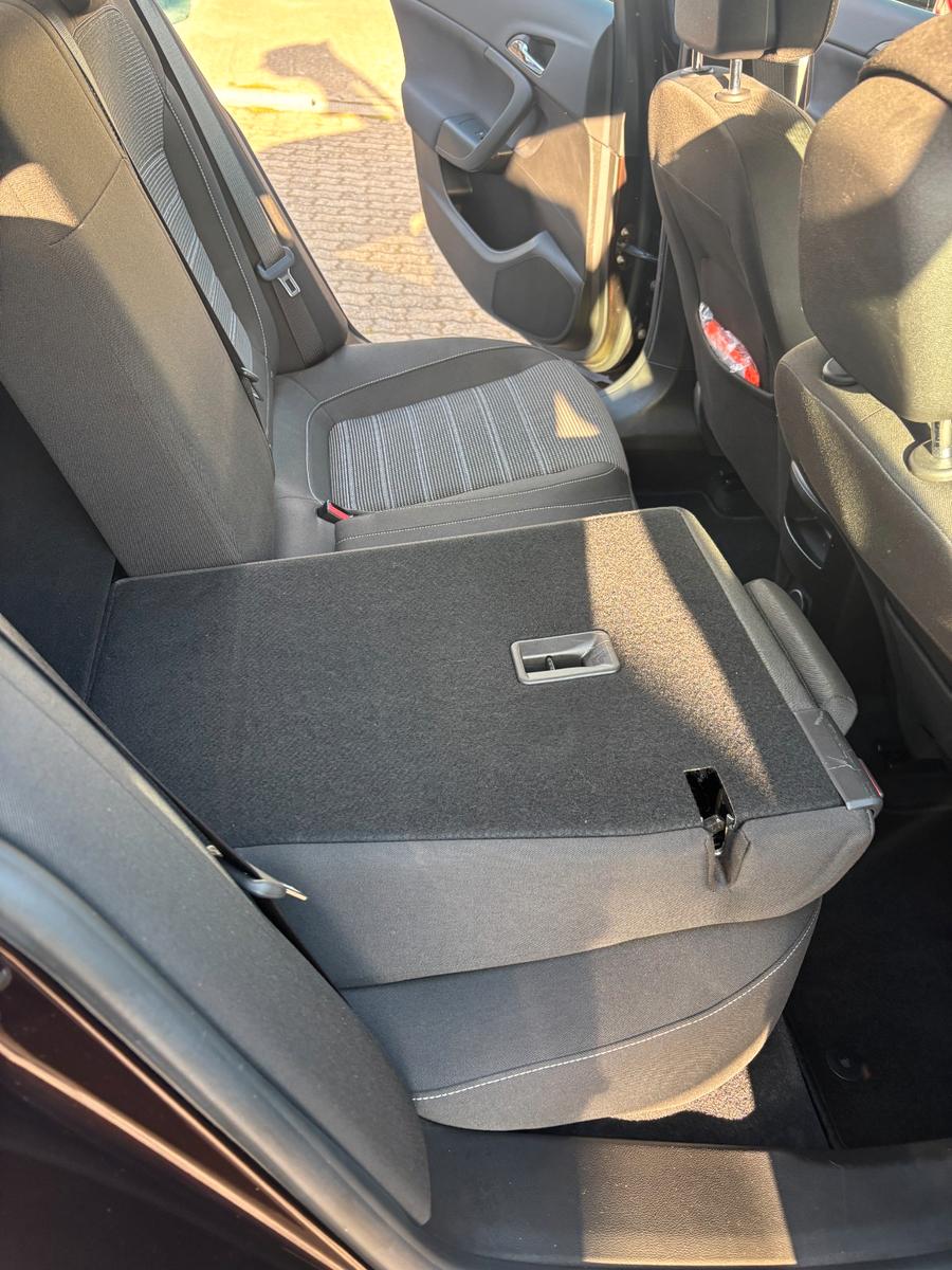 OPEL INSIGNIA 2.0 TURBO 250ch BVM Sièges chauffants Toit ouvrant Historique présent - 1ERE MAIN