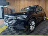 Volkswagen Touareg 3,0 TDI 4M *Navi*Kam*AHK*ACC*Leder*Virt. - gebrauchte VW Touareg aus dem Jahr 2022