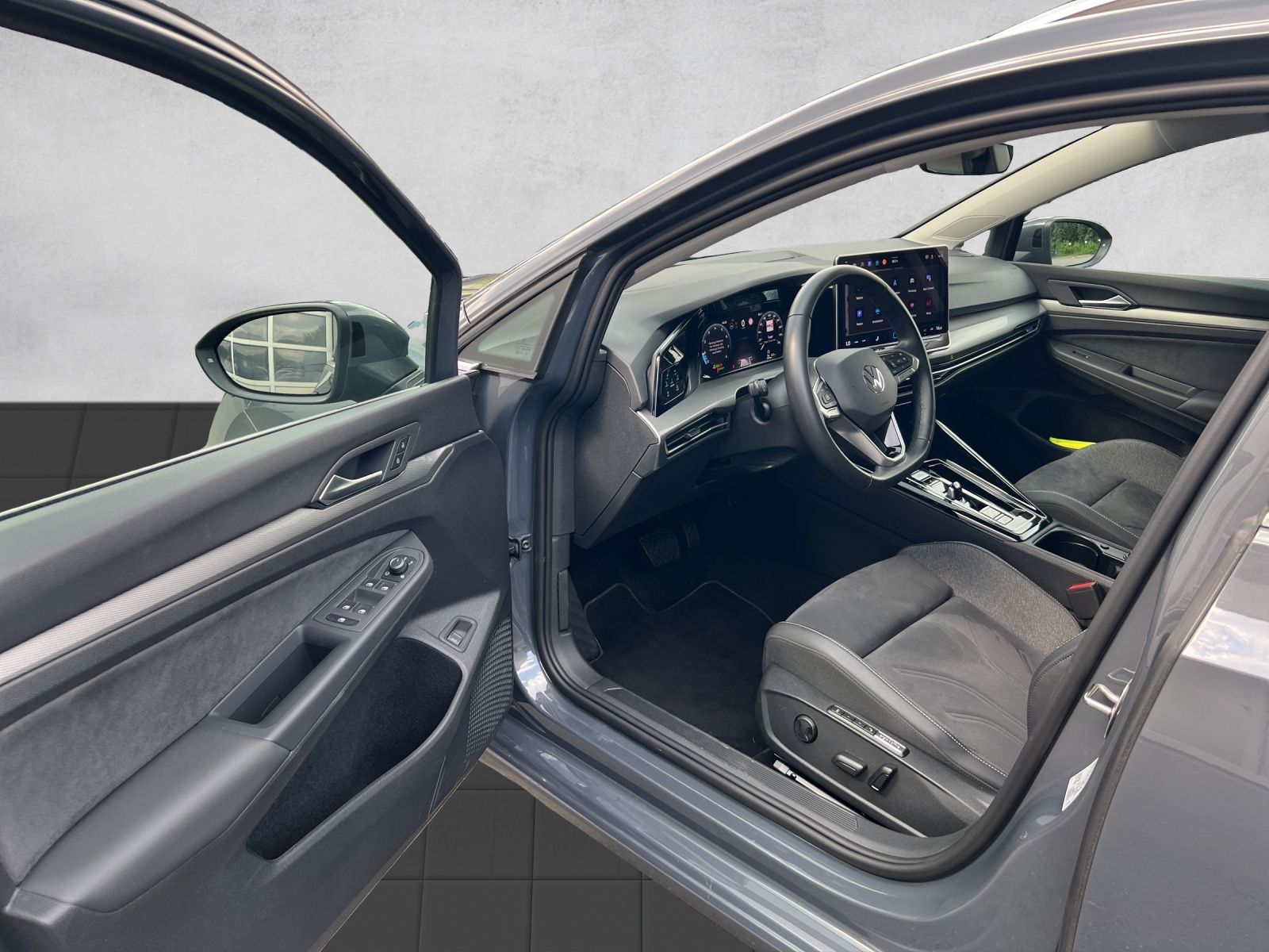 Golf VIII Variant Style 1.5 eTSI DSG Navi*Pano*K