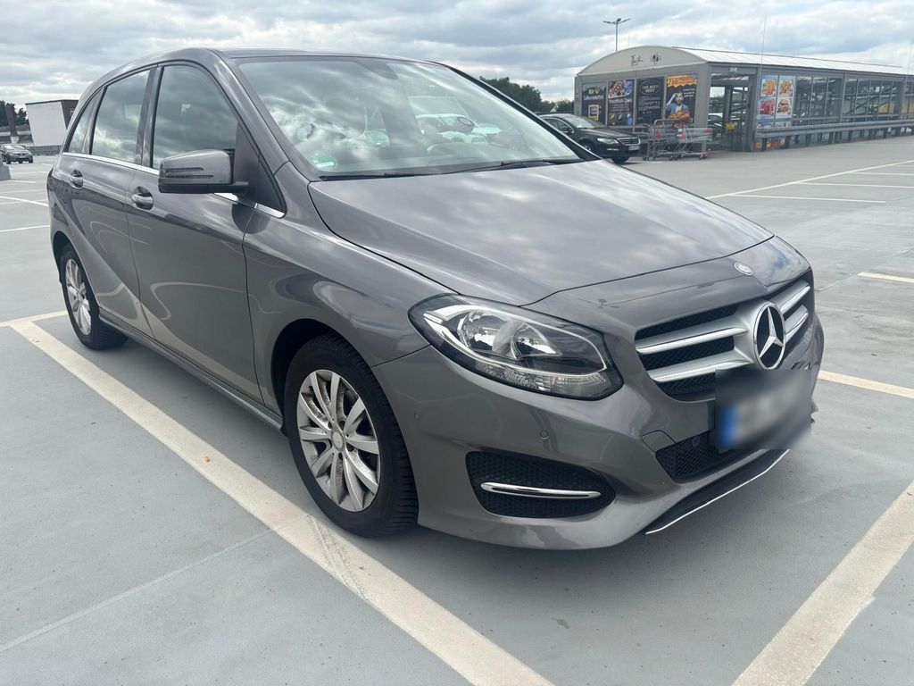 Image of Mercedes-Benz B 180