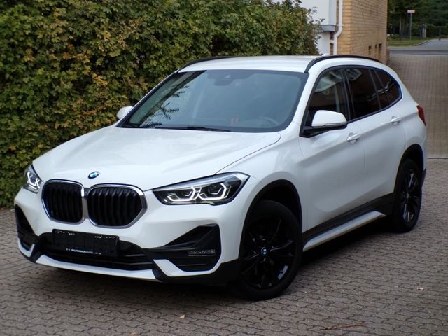 BMW X1 xDrive 20dA"Sport Line"/HUD/ACC/LED/Navi/Kam.