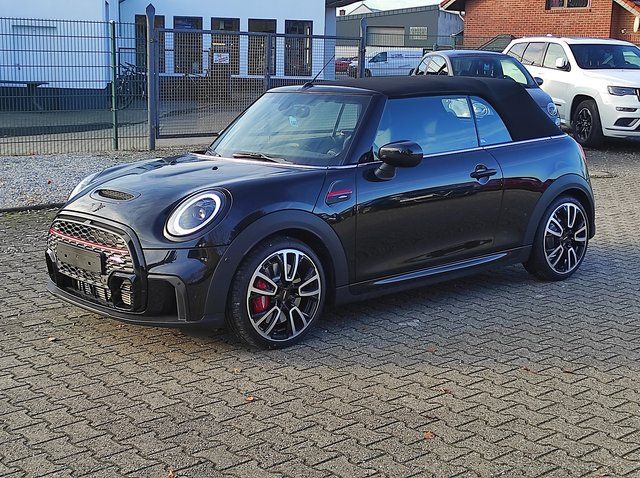 MINI John Cooper Works Cabrio #Connected # SichtPaket