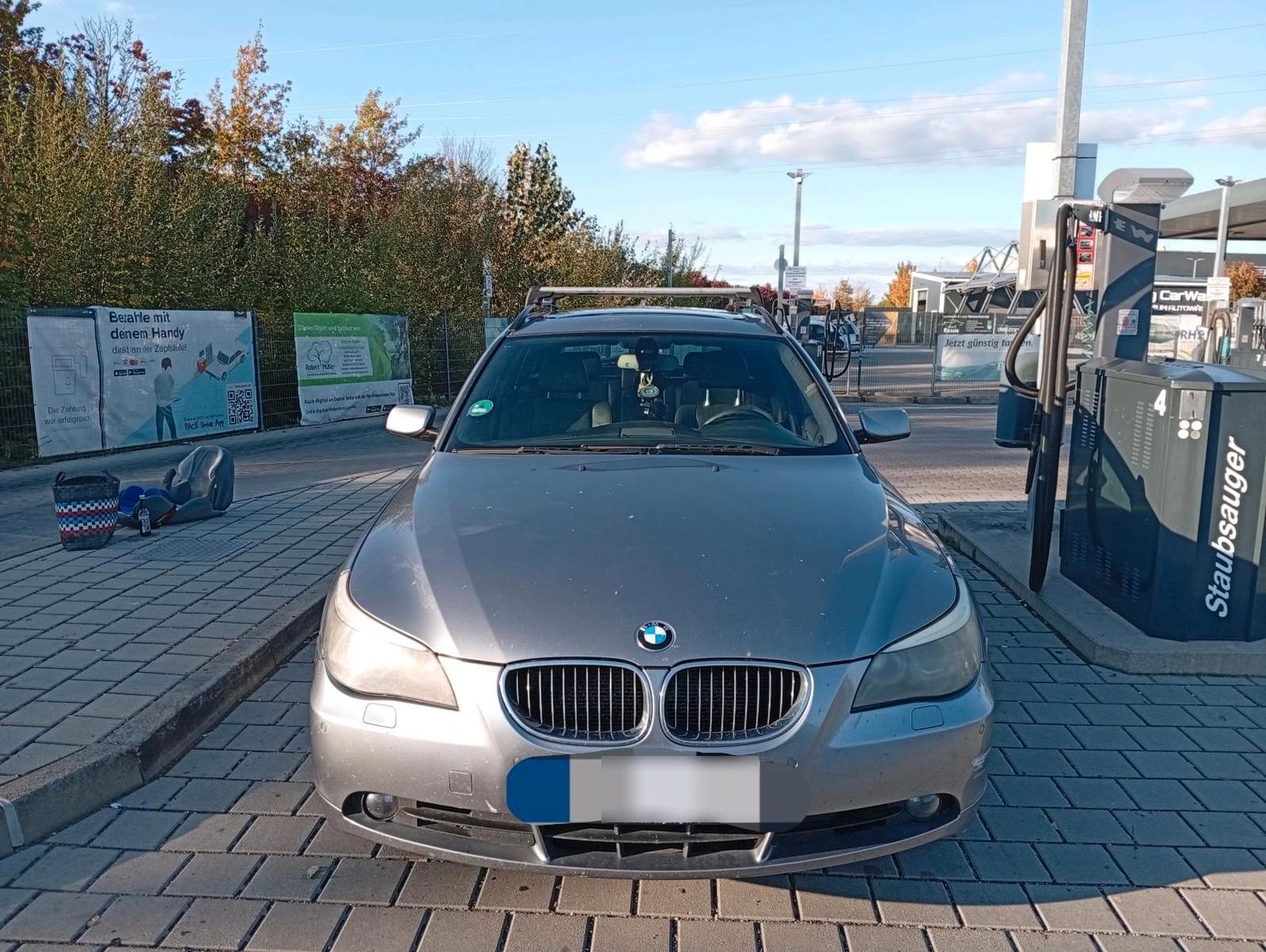 BMW 530