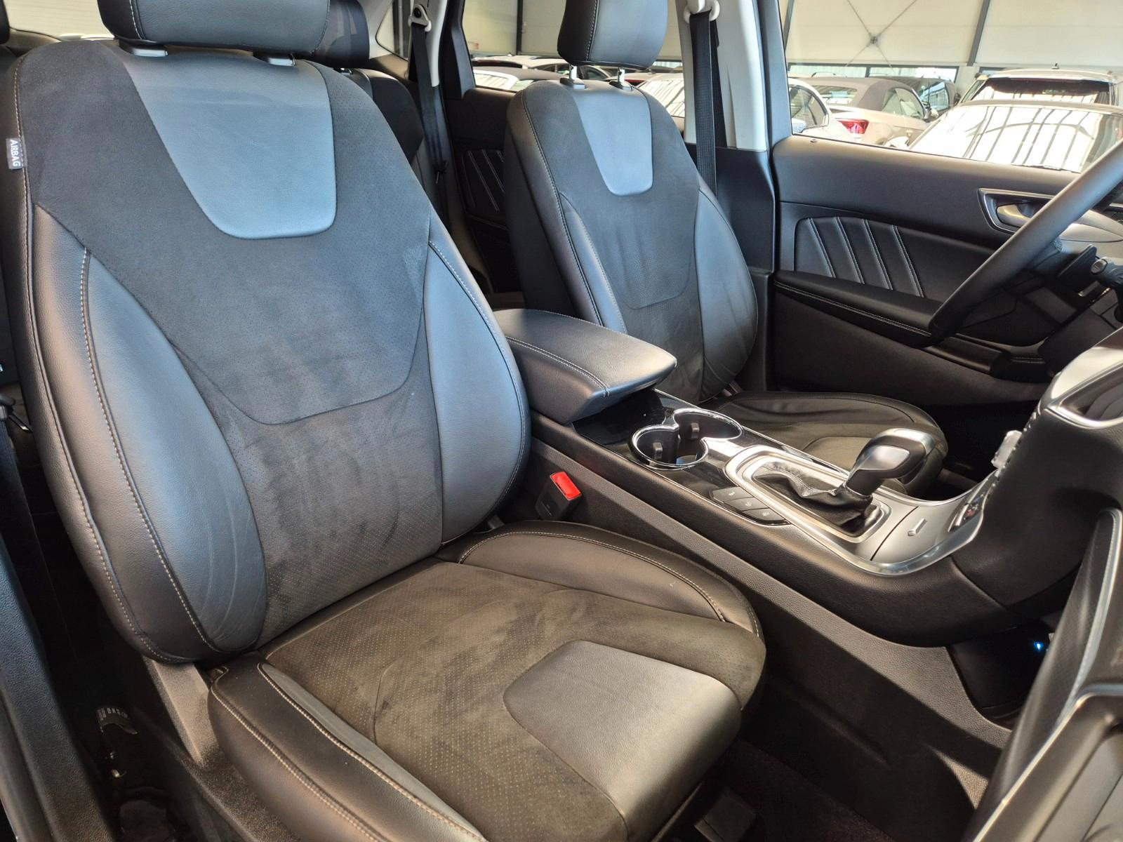 Ford EDGE SPORT 4x4 NAVI LED SITZ+STANDHZ PANO 1HAND