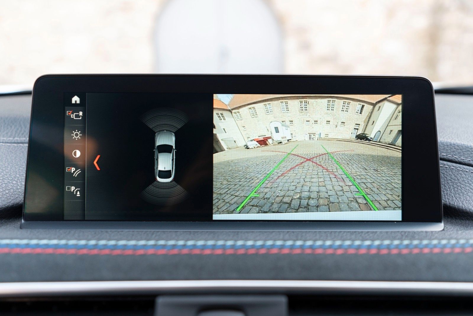 Fahrzeugabbildung BMW 440IX GC M-PERFORMANCE HUD H&K LED CARPLAY TOTW