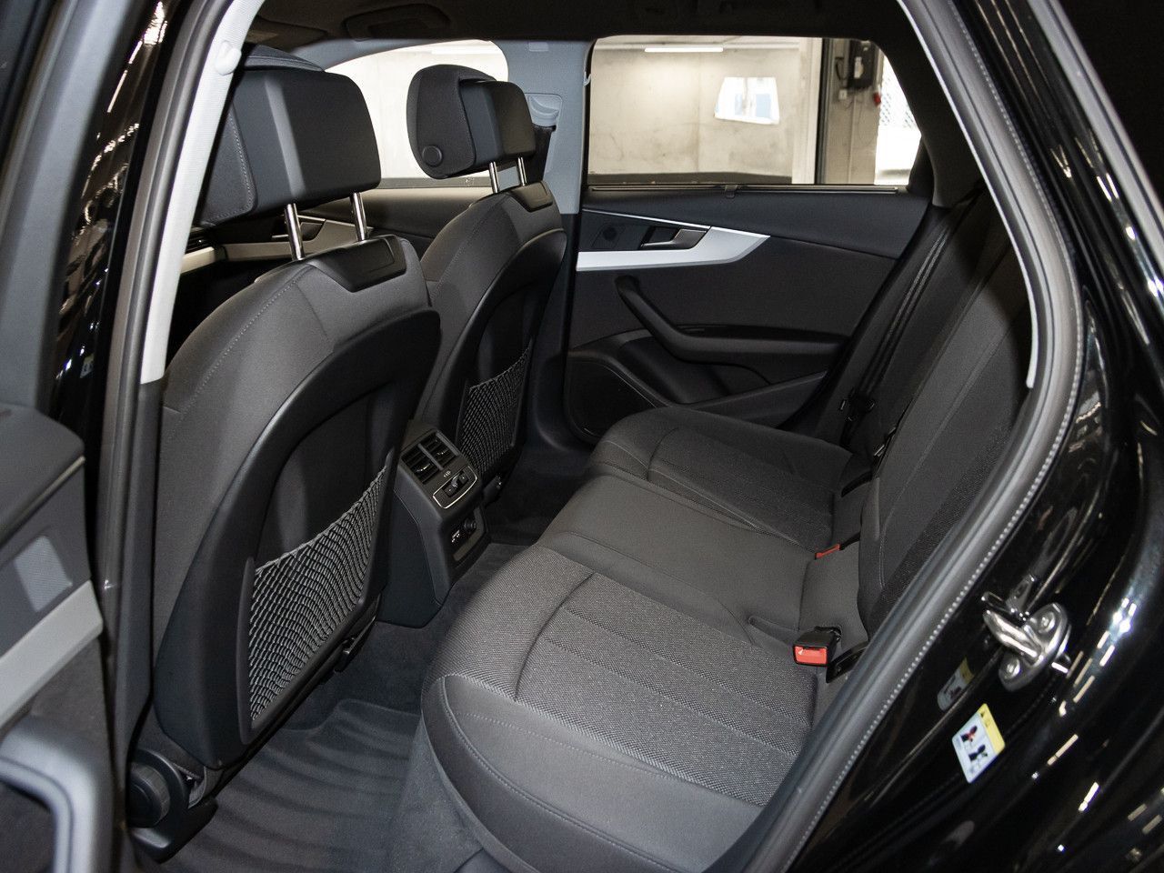Audi A4 - Bild 13