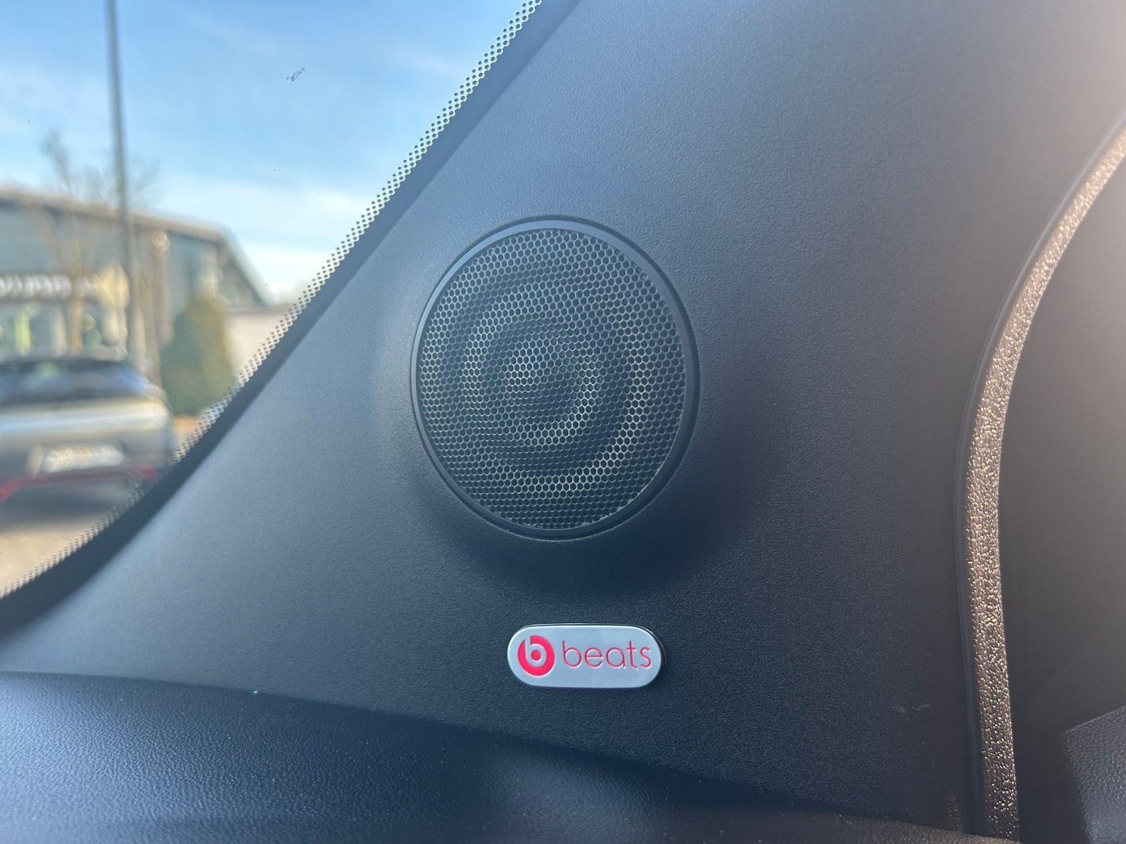 Fahrzeugabbildung Abarth 695 75 Anniversario 1.4 T-Jet BEATS