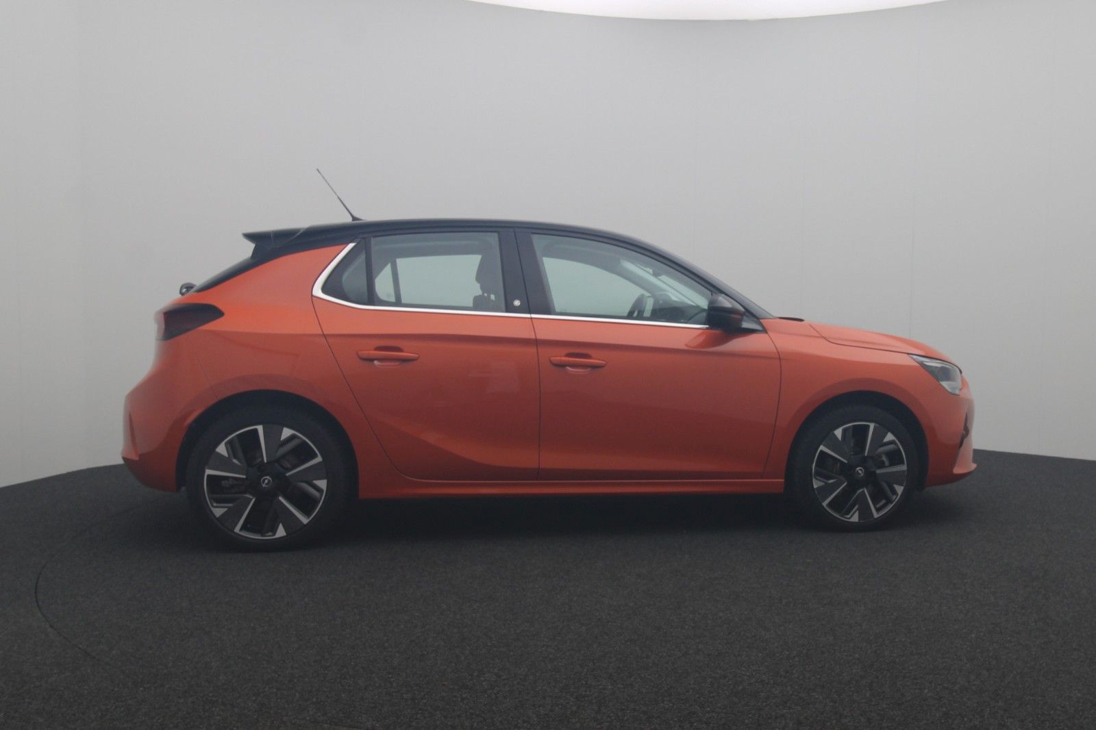 Fahrzeugabbildung Opel Corsa F e First Edition 11kW