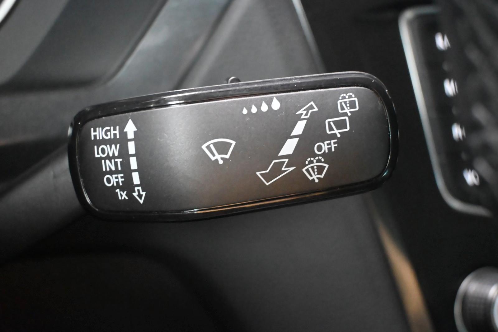 Volkswagen Tiguan Highline/LED/MASS./AHK/RFK/1.HAND/HEAD-UP