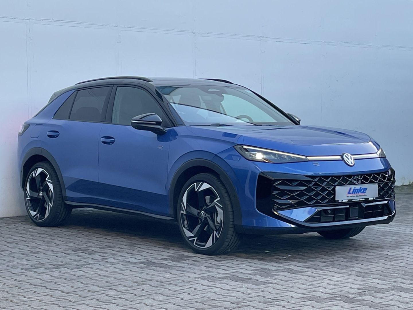 T-Roc R-Line 1.5 eTSI IQ.LIGHT/HUD/AHK/Pano/H&K 