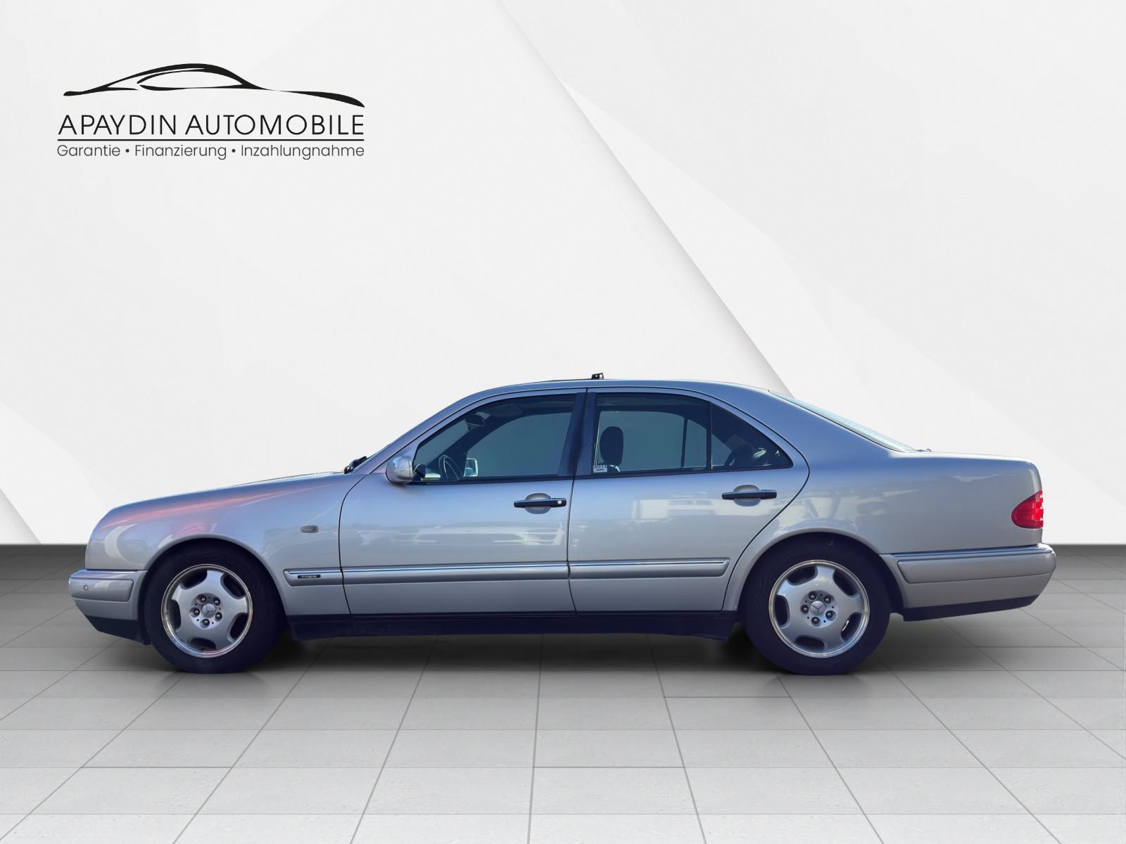 Mercedes-Benz E 230 Avantgarde Lim. Aut. 1.HAND/XENON/NAVI/GSD