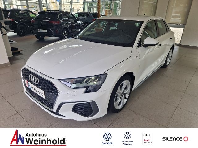 Audi A3 Sportback S-Line 1.5 TFSI S-TRON LED NAV 4JGA