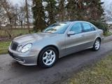 Mercedes-Benz Mercedes Benz W211 E220 CDI Elegance - Aut... - Mercedes-Benz E 220: Cdi W211