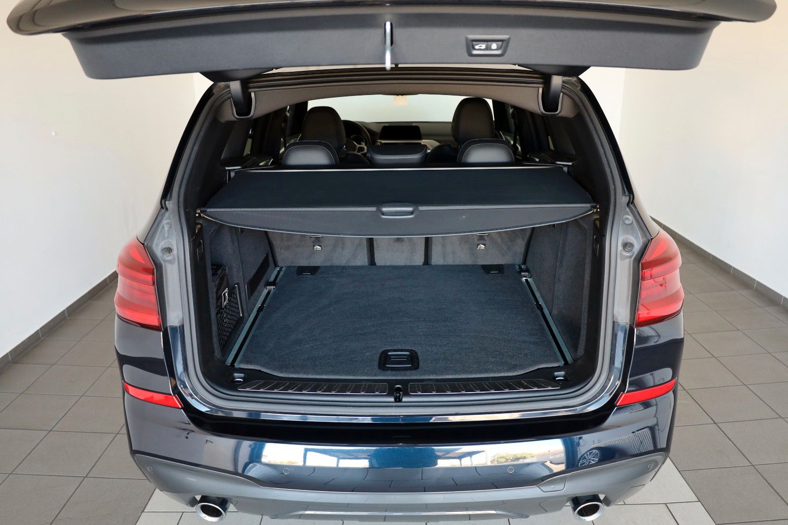 Fahrzeugabbildung BMW X3 xDrive 20d M Sport T.Leder,Navi,LED,HUD,AHK