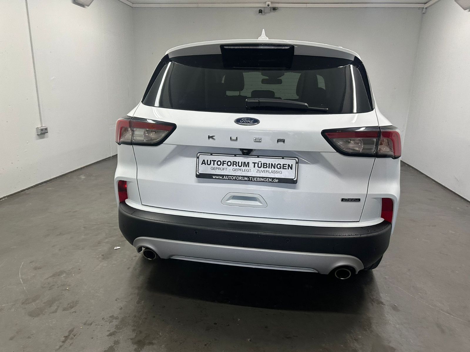 Fahrzeugabbildung Ford Kuga 2.5 Duratec PHEV Titanium X CVT*AHK*WINTER*