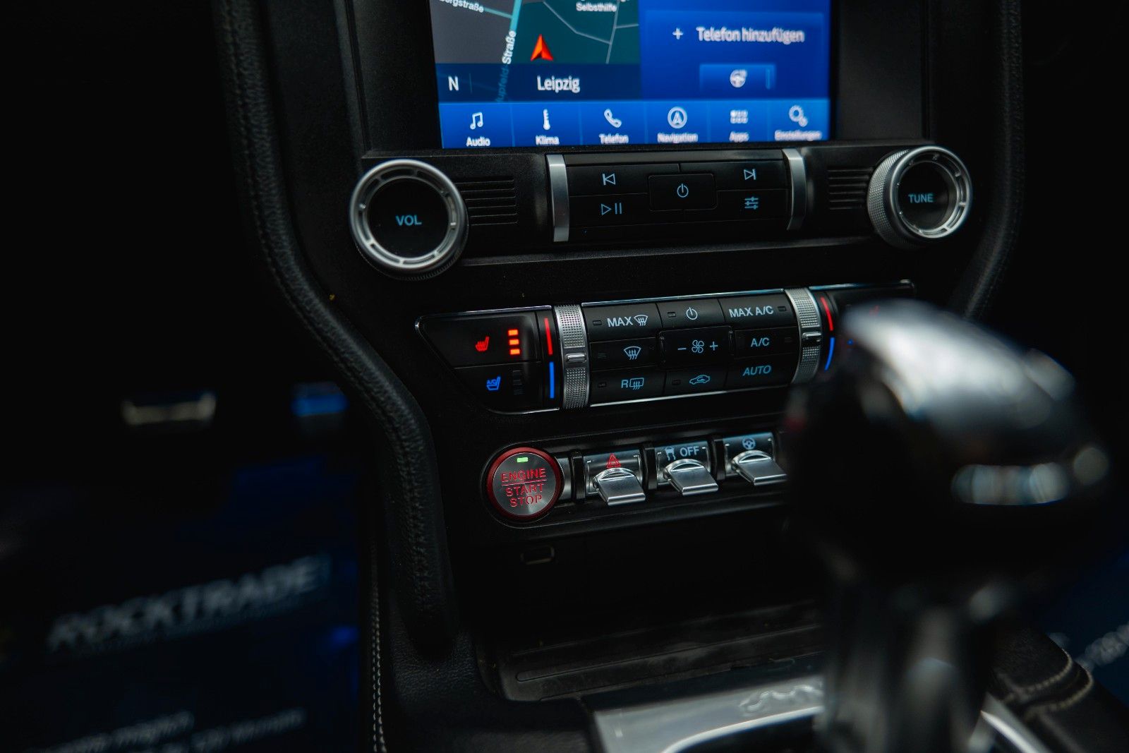 Fahrzeugabbildung Ford Mustang Shelby GT 500 Coupe Performance PREMIUM