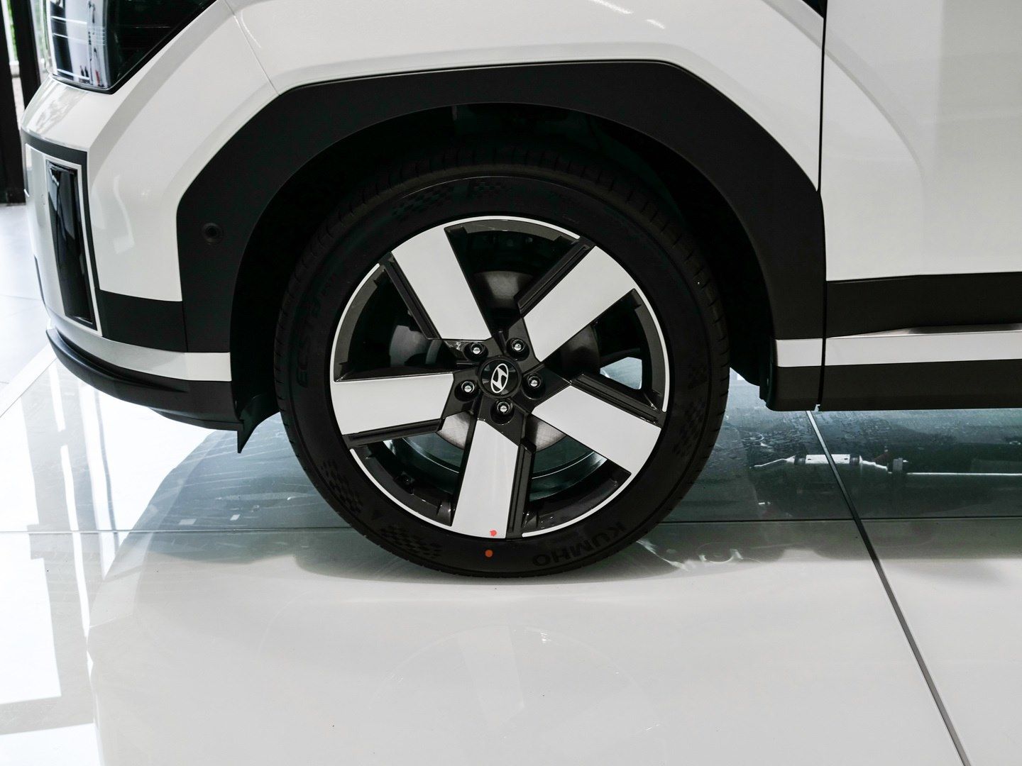 Hyundai SANTA FE - Bild 7