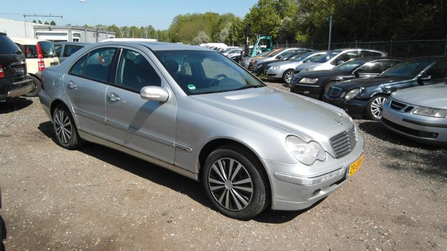 Mercedes-Benz C 270 C -Klasse Lim. C 270 CDI