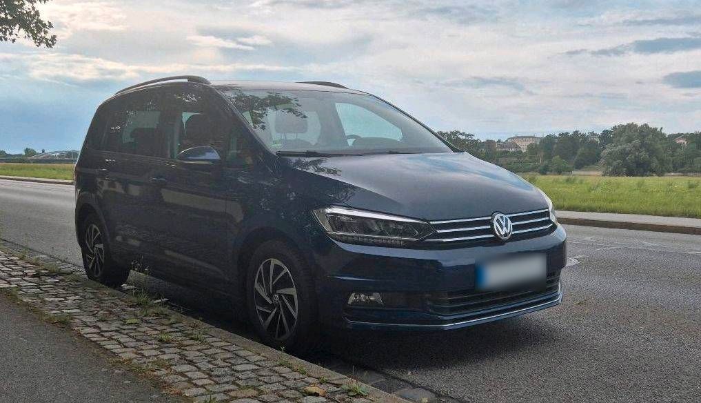 Image of Volkswagen Touran