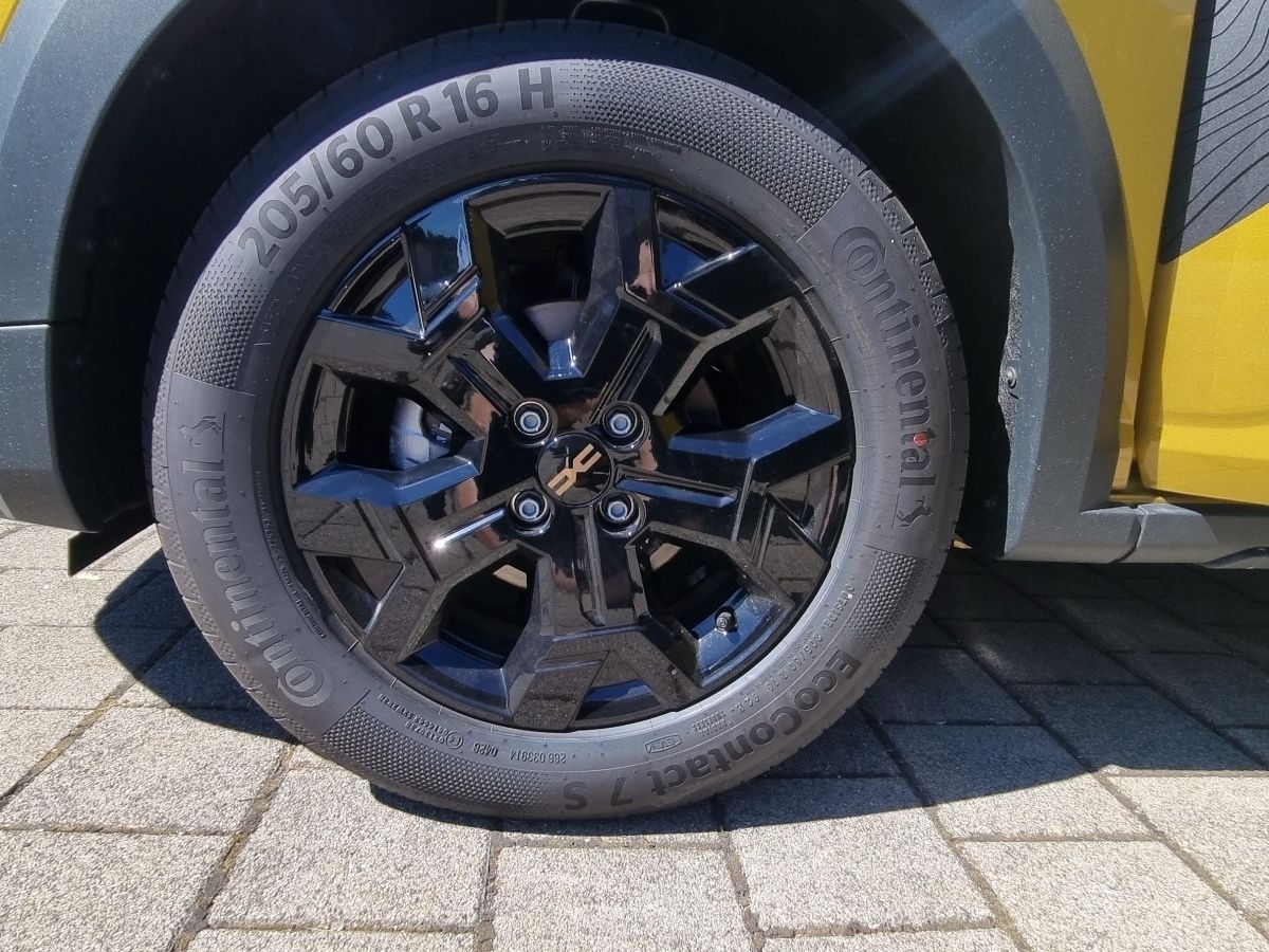Fahrzeugabbildung Dacia Sandero Stepway Extreme TCe 110