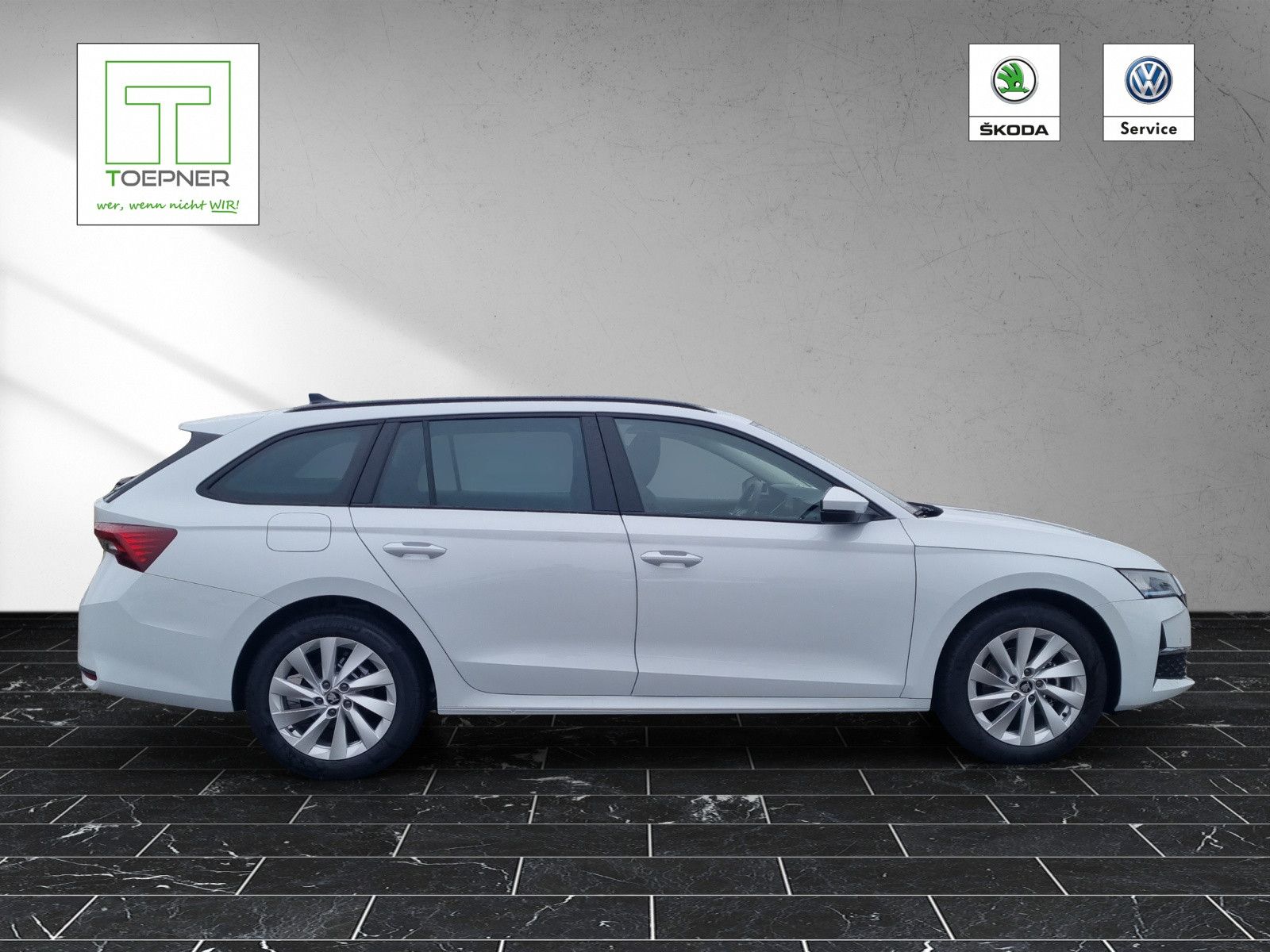 Fahrzeugabbildung SKODA Octavia Combi Selection 1.5 TSI mHEV AHK Kamera