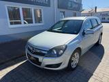 Opel Astra H Caravan Innovation "110 Jahre"Xenon*PDC - Opel Astra: Caravan