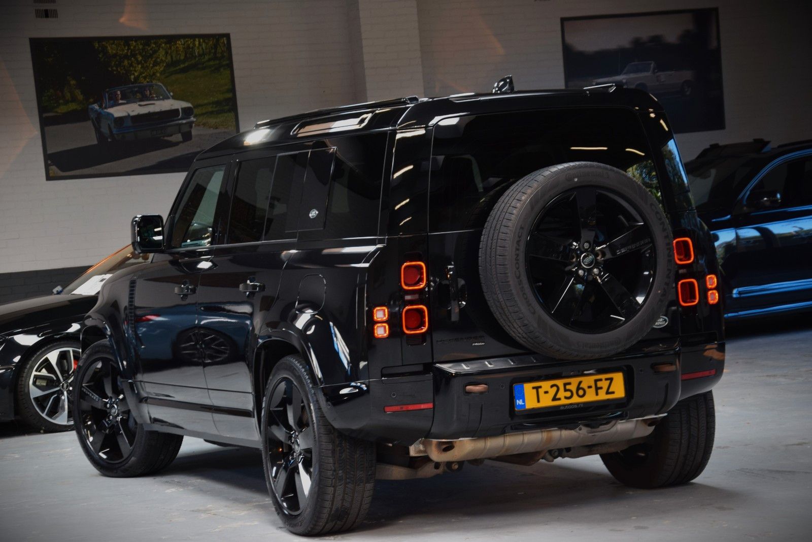 Land Rover Defender 110 X-Dynamic HSE P400E 1e Hand|Panoram imagem 2