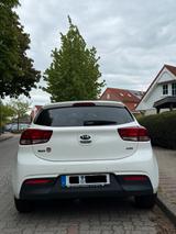 Kia Rio 101 PS, AHK, Alu, Winterp. DreamTeam-Edition - Kia Rio: Limousine