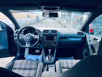 Volkswagen Golf - 7