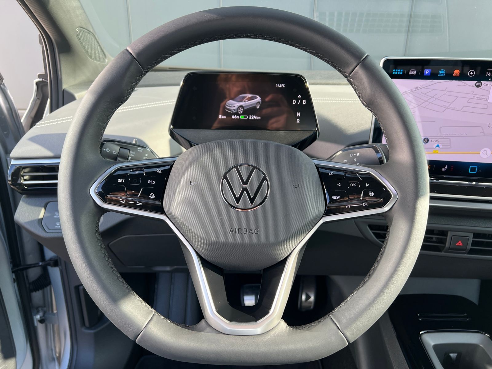 Fahrzeugabbildung Volkswagen ID.4 Pro 210 kW *Infotainment-Paket, Design-Pake