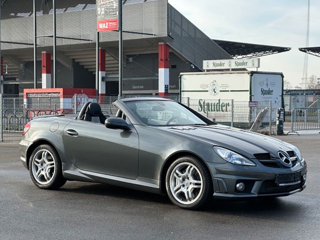 Mercedes-Benz SLK 55 AMG*SITZHZ*PDC*HARMAN/KARDON*