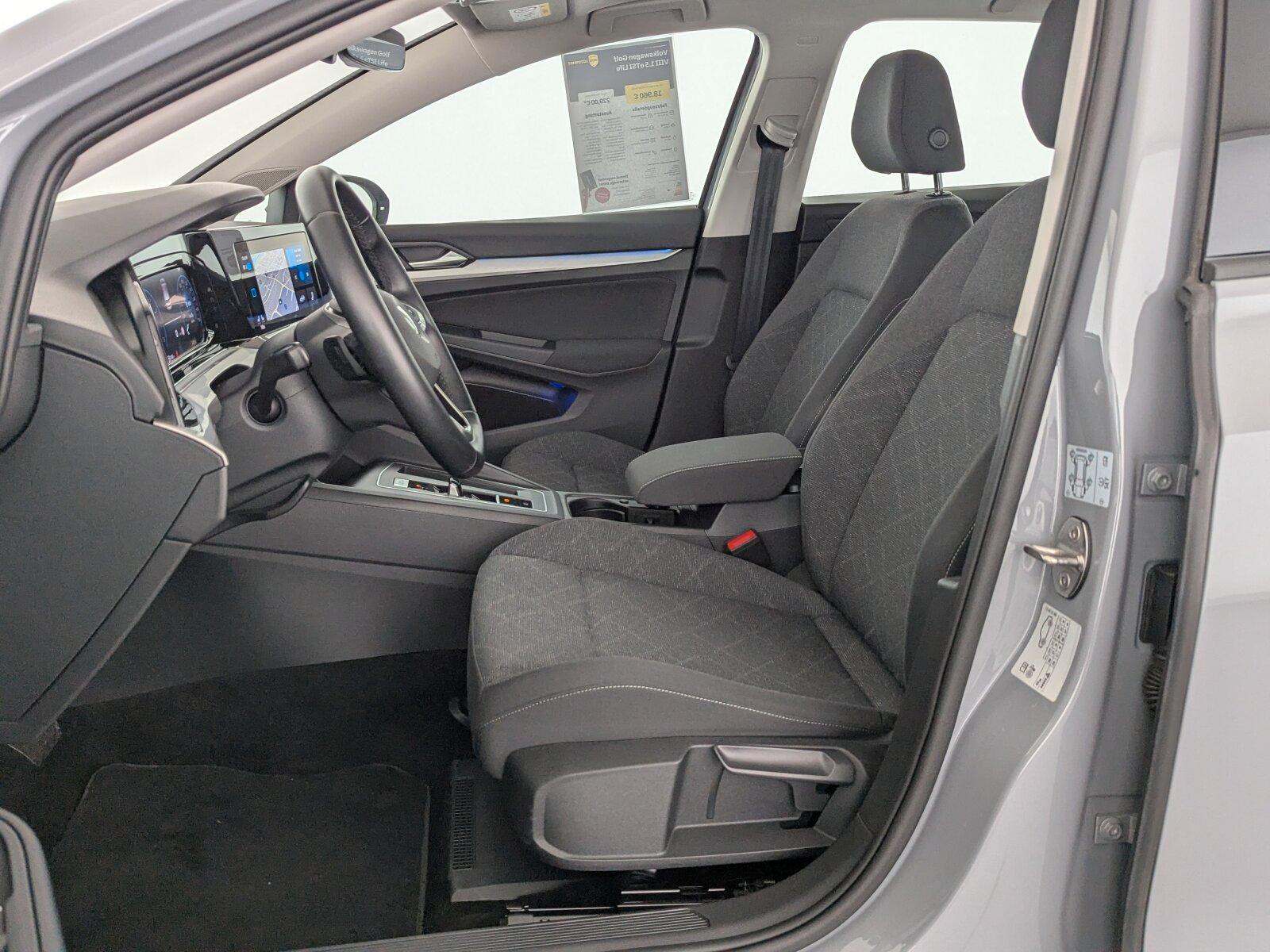Volkswagen Golf VIII 1.5 eTSI Life LED+NAVI+SHZ+PDC+ACC+, миниатюра 12