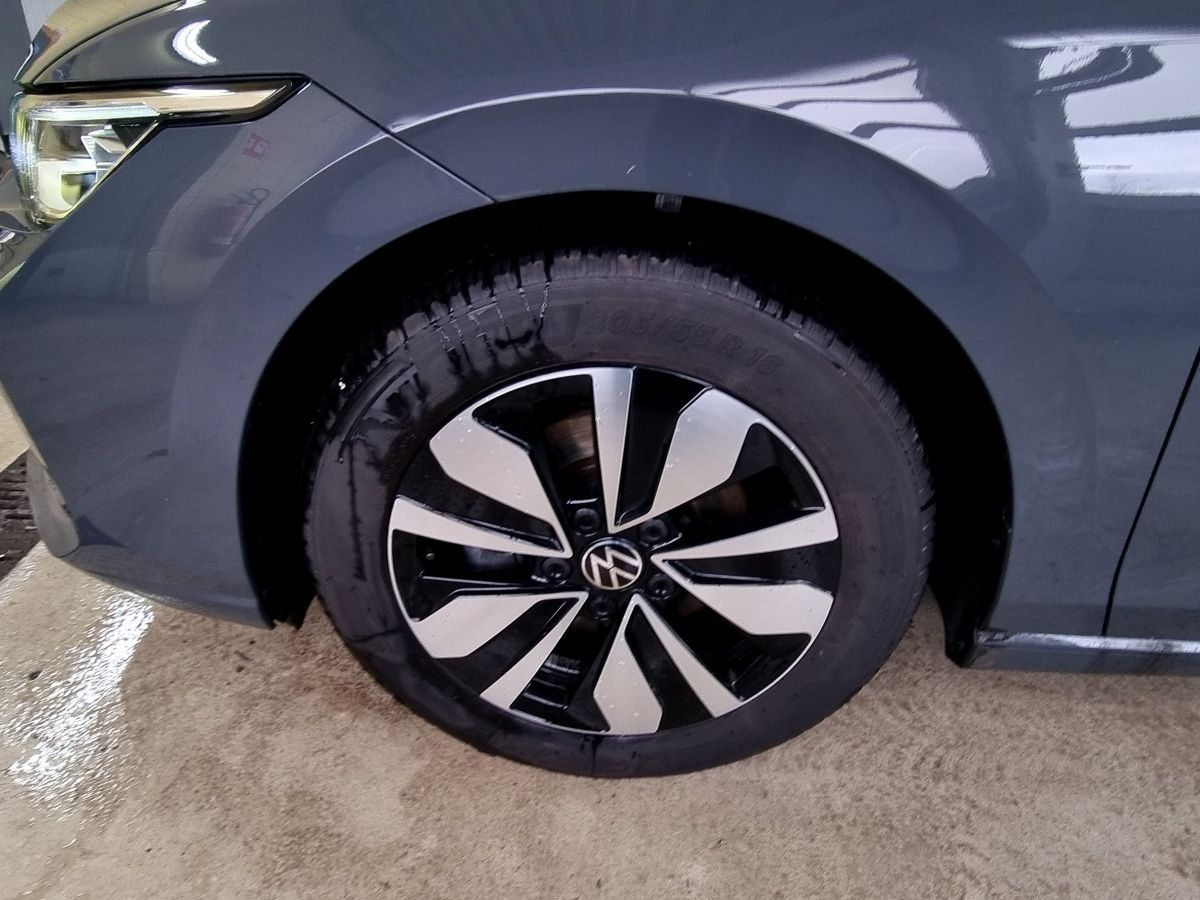Volkswagen Golf - Bild 11