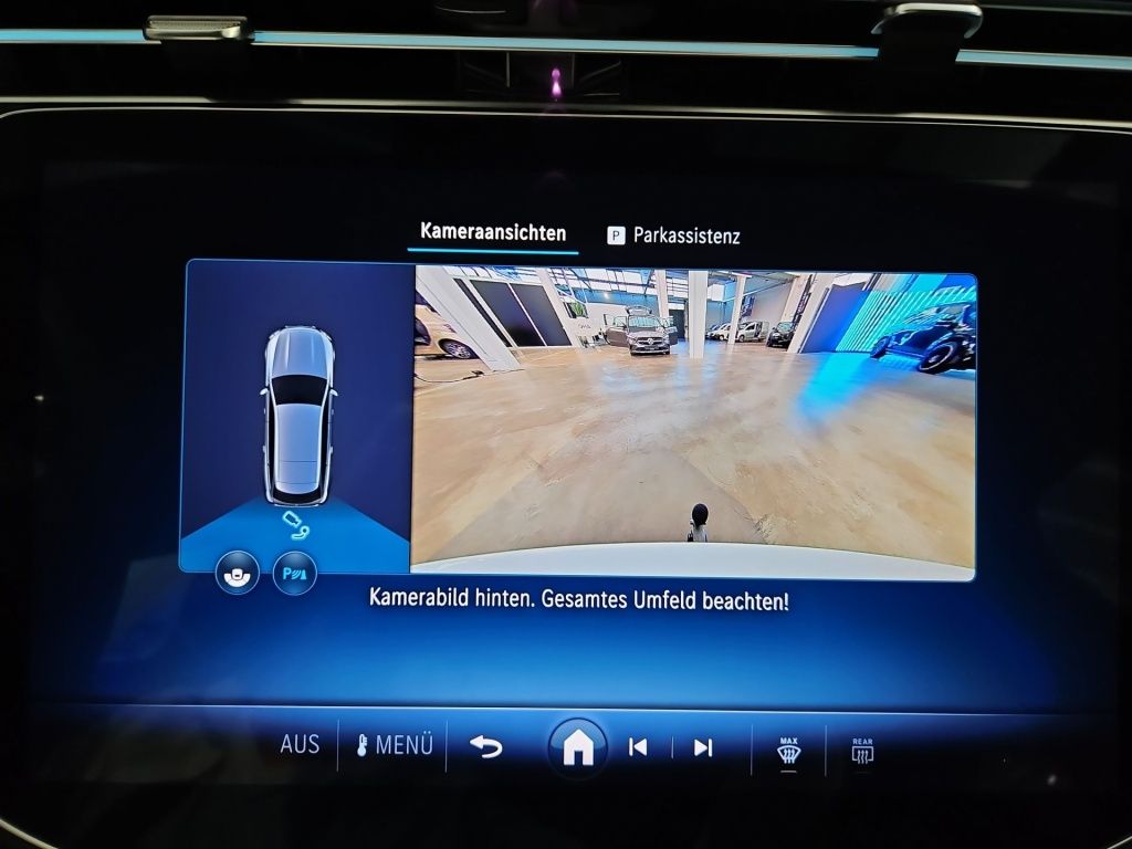 Fahrzeugabbildung Mercedes-Benz E 200 T AMG Night Distronic+ AHK Pano LED SHZ