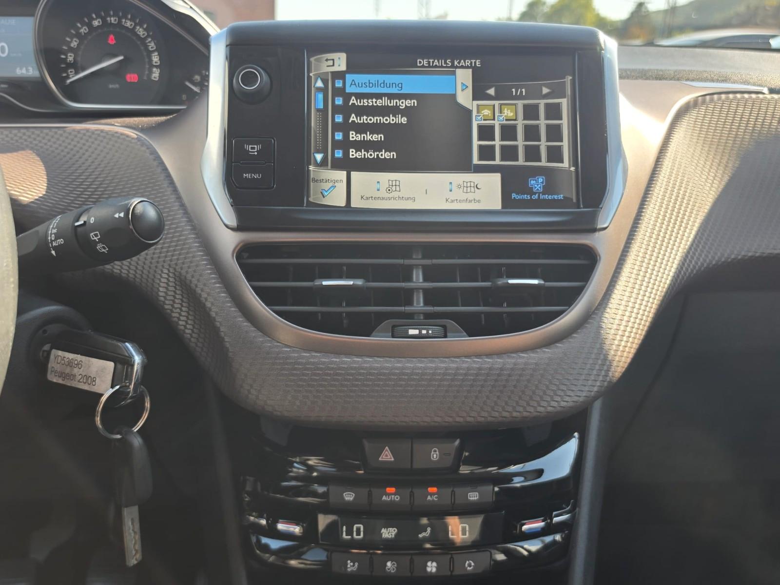 Peugeot 2008 Allure! TÜV NEU! Bordcomputer! Wenig KM!