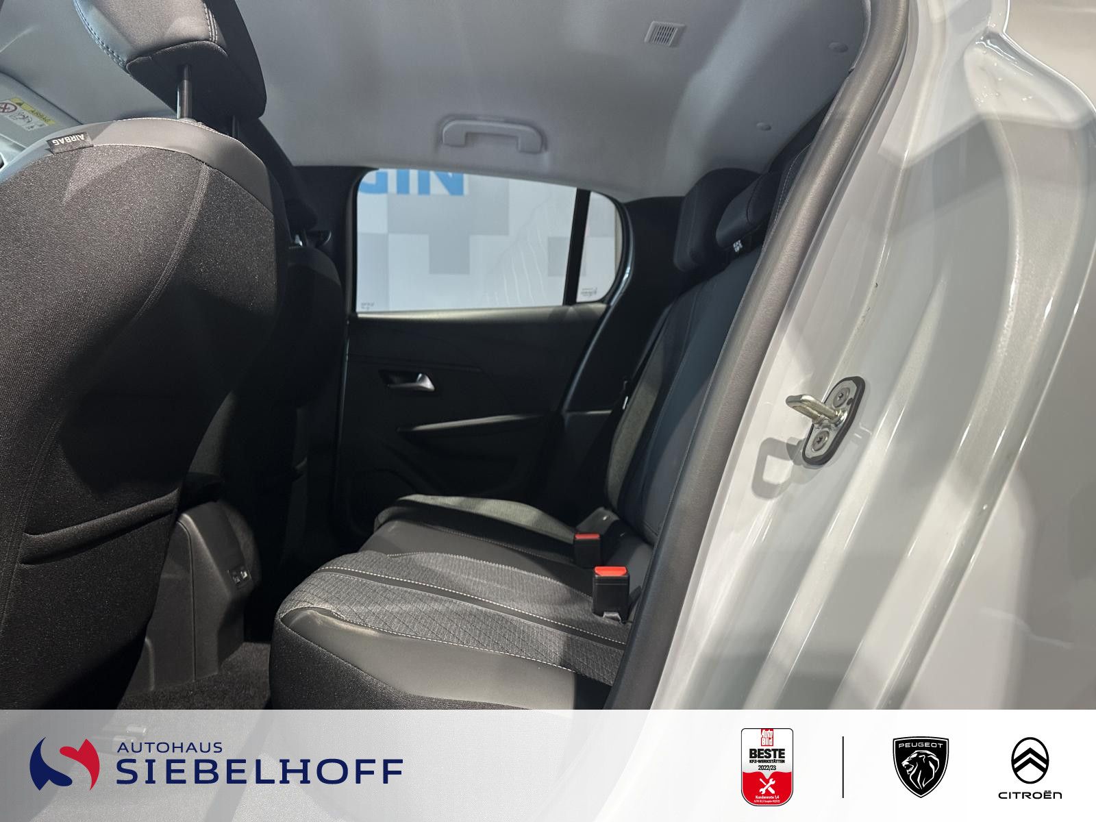 Peugeot 208 - Bild 9