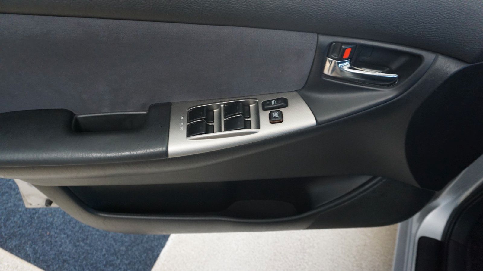 Fahrzeugabbildung Toyota Corolla 1.6