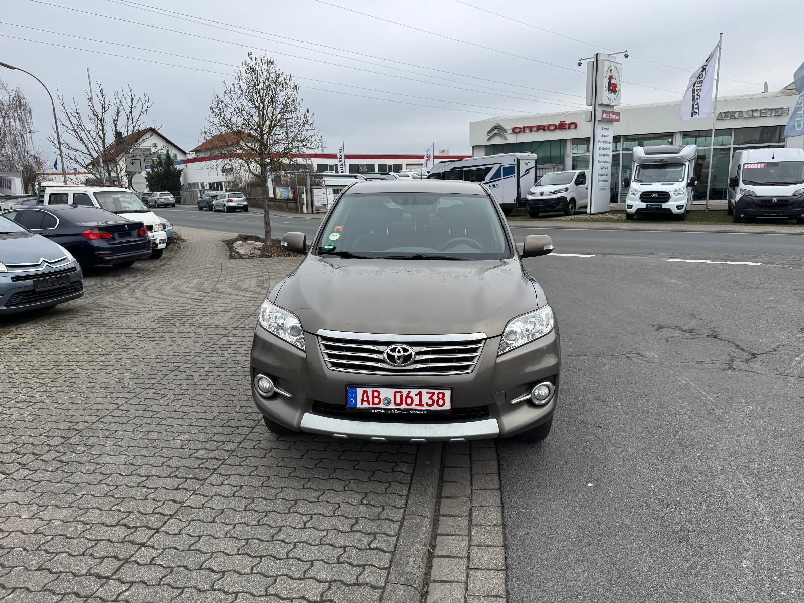 Toyota RAV 4 Travel 4x4 *Leder Alcantara*ALU*AHK*