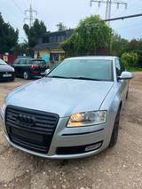 Audi A8 3.2 TSFI quattro - - Audi A8 in Köln