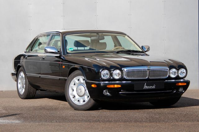 Jaguar Daimler 4.0 Super V8 Lang, Dt. Fzg. Scheckheftg.