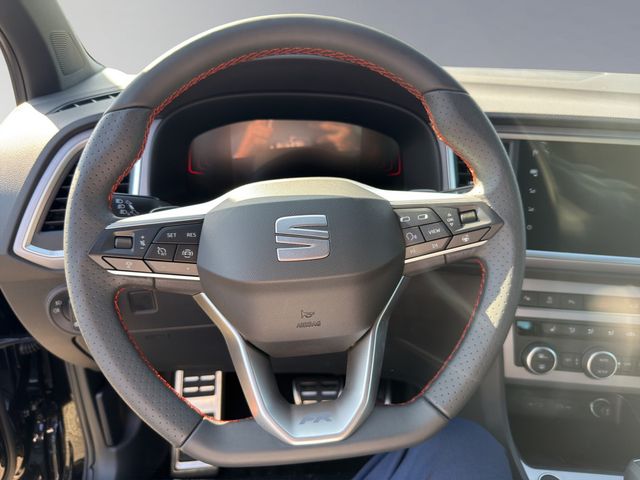 Ateca FR 2.0TDI KAMERA NAVI AHK ACC FACEL. LED