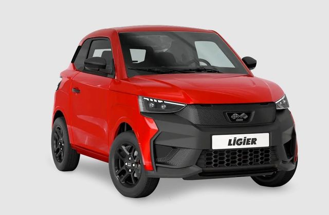 Vorschaubild von: Ligier
JS 50 SELECT Servolenkung Multimedia-Pack 2025