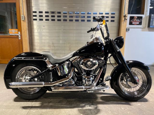 Harley-Davidson FLSTN Deluxe Penzl