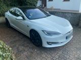 Tesla Model S 75D  - weiße Tesla Model S